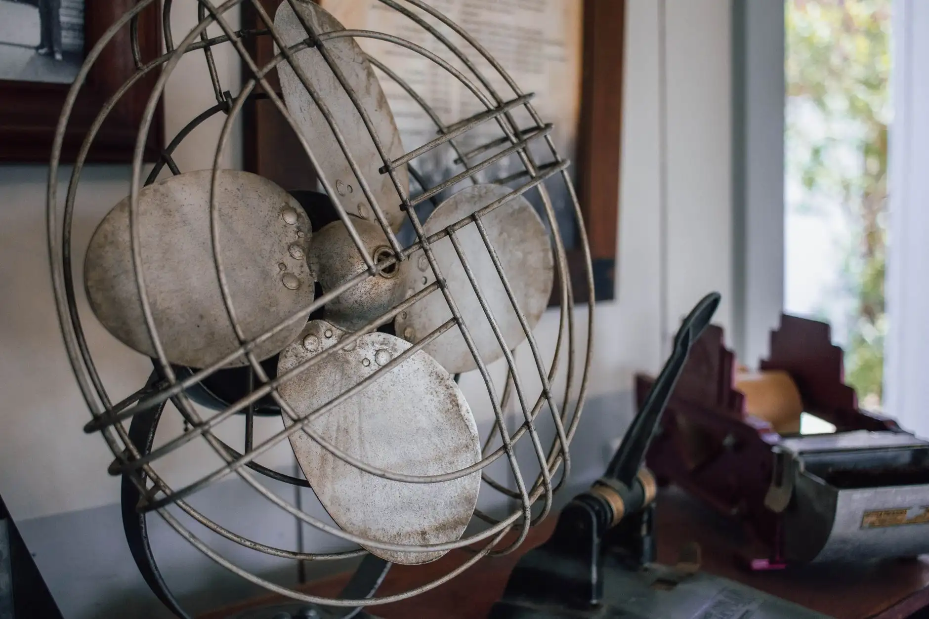 靖江精密机械配件导柱导套加工精度与装配质量控制要点