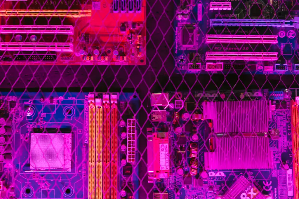 自动化设备导柱导套选型对比：精度与使用寿命分析